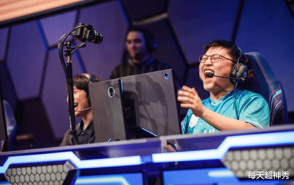 包含最后时刻胜出首场状态出色，西班牙队观众沸腾！，Uzi重返赛场赛场气氛高涨的词条-开云注册入口